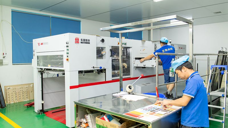 行业现状：设备更新周期与成本压力